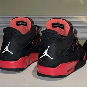 Jordan | Shoes | Jordan 4 Retro Red Thunder Size 5 Brand New  display picture 1